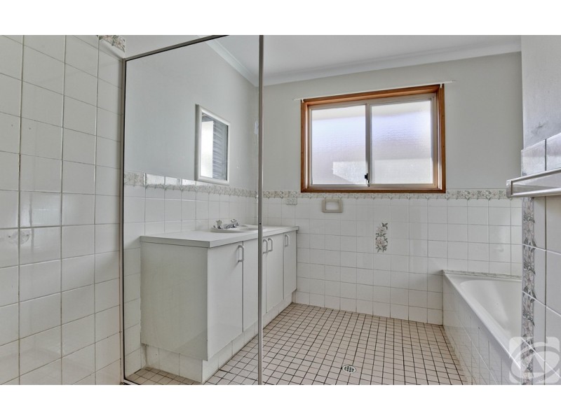 3 Halbert Court, Andrews Farm SA 5114