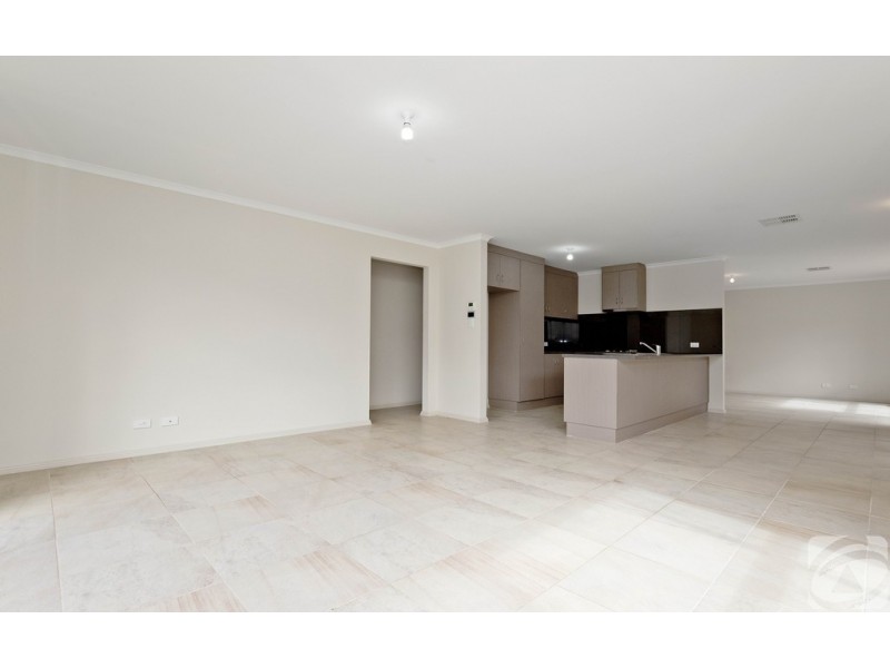 39 Pioneer Way via Eyre, Andrews Farm SA 5114