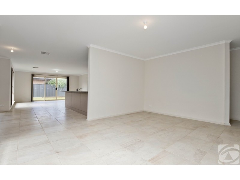 39 Pioneer Way via Eyre, Andrews Farm SA 5114
