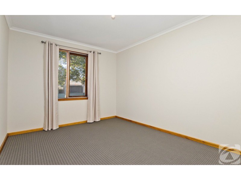 5 Grey Crescent, Evanston Gardens SA 5116