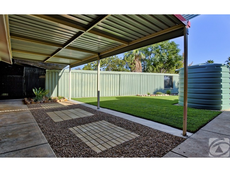 5 Grey Crescent, Evanston Gardens SA 5116