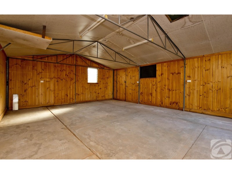 5 Grey Crescent, Evanston Gardens SA 5116