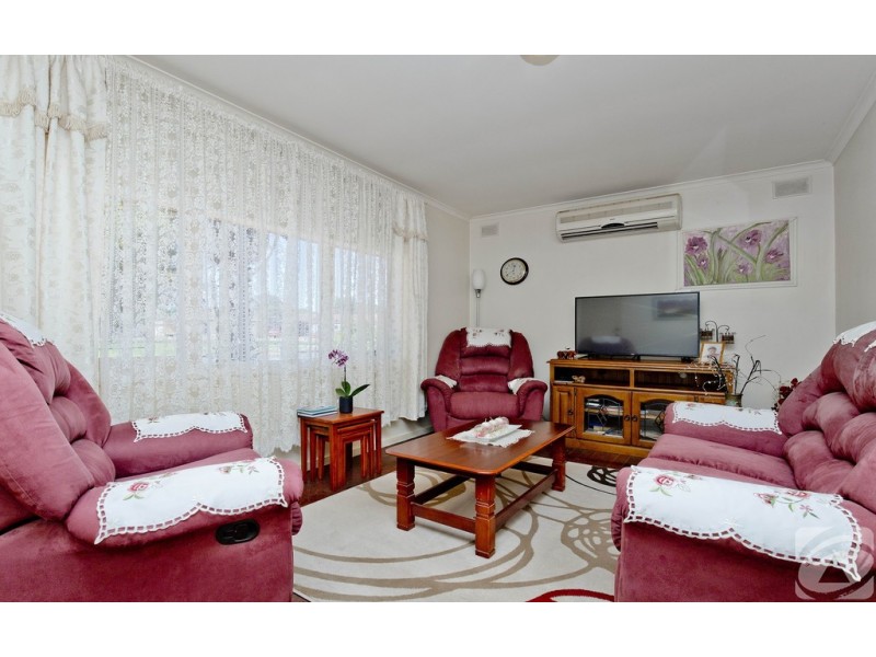 5 Selkirk Street, Evanston SA 5116