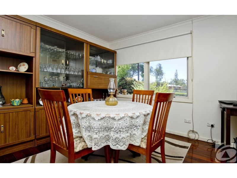 5 Selkirk Street, Evanston SA 5116