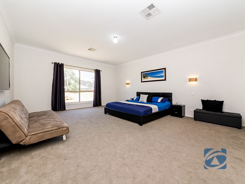 19 Schaefer St, Freeling SA 5372