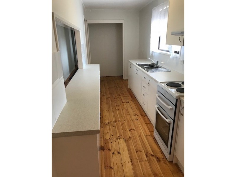 6 Greenough st, Kapunda SA 5373