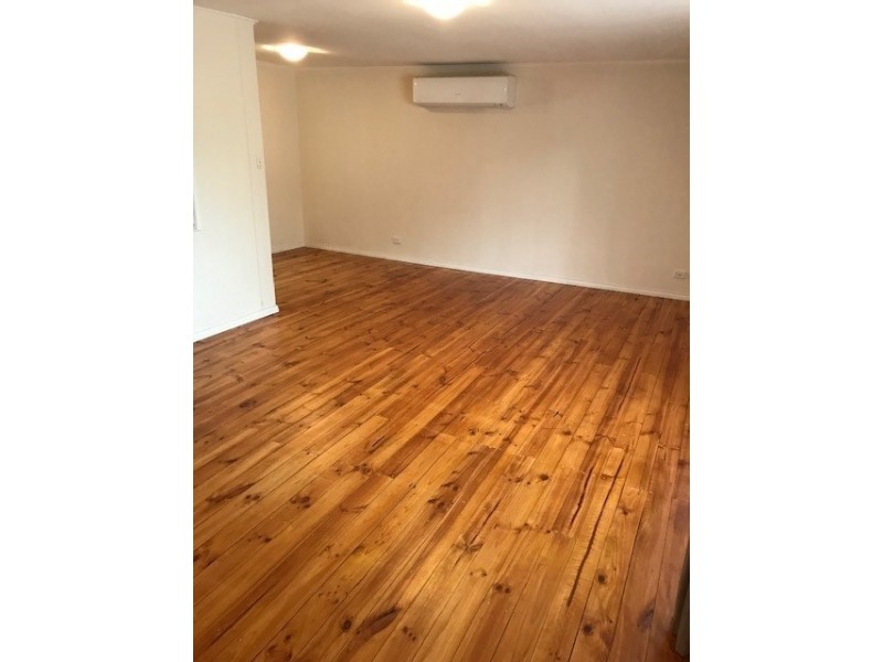 6 Greenough st, Kapunda SA 5373