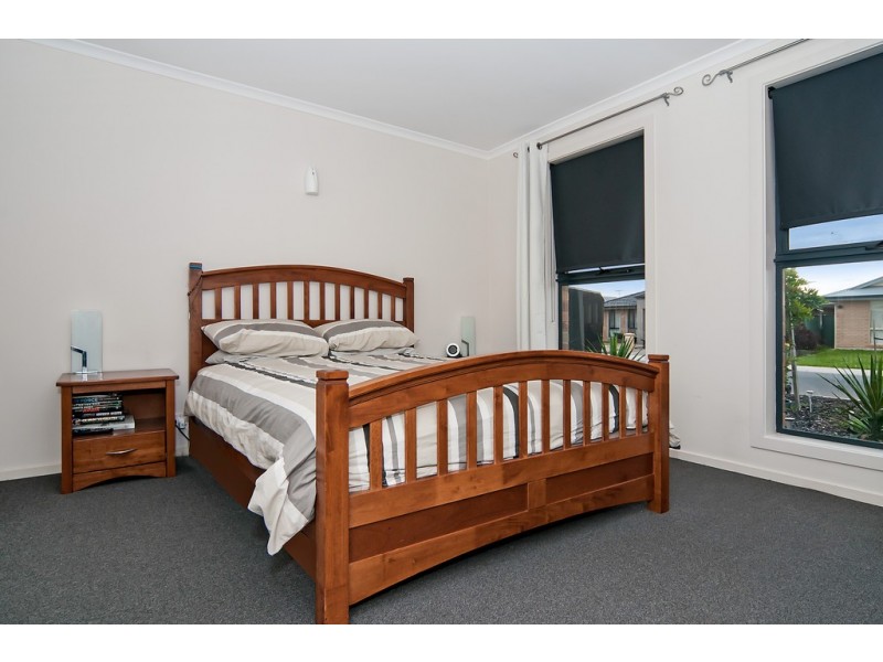 14 Osbourne st, Evanston Gardens SA 5116