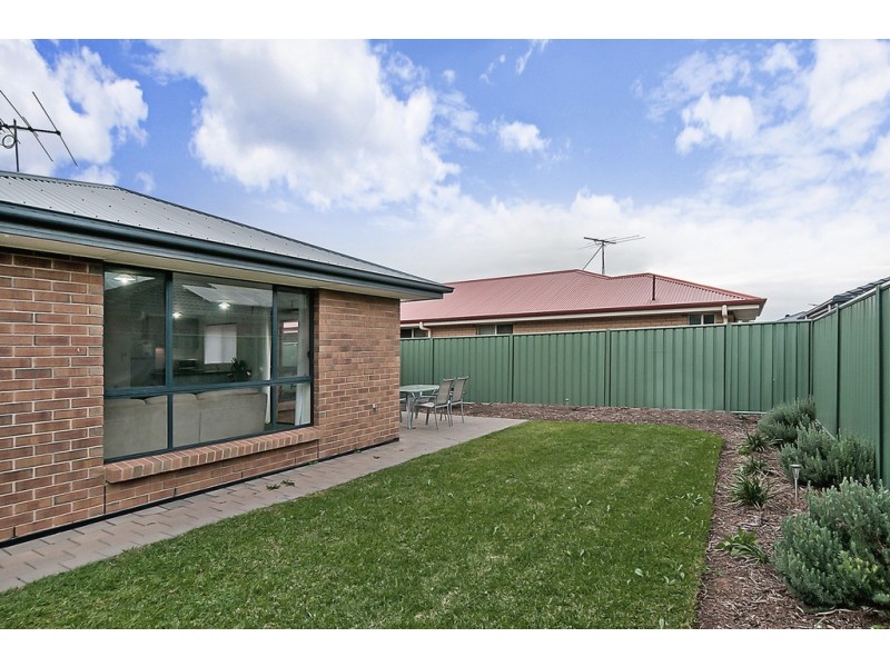 14 Osbourne st, Evanston Gardens SA 5116