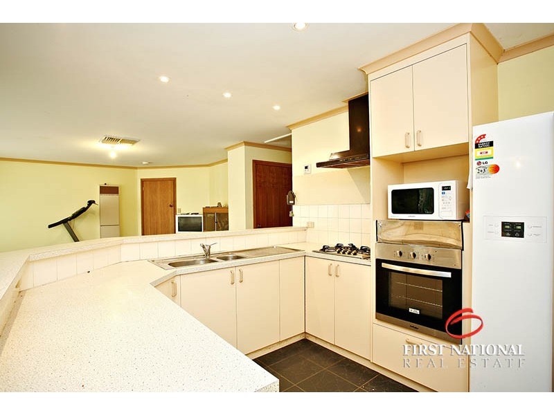 27 Greenfields Drive, Andrews Farm SA 5114