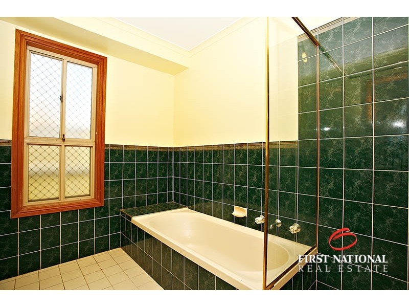 27 Greenfields Drive, Andrews Farm SA 5114