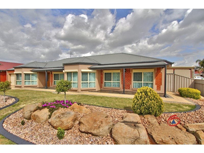 15 Greening Drive, Evanston Park SA 5116