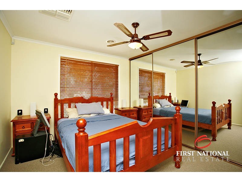 18 Halbert Court, Andrews Farm SA 5114