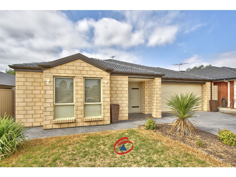 31 Mitchell Drive, Evanston Park SA 5116