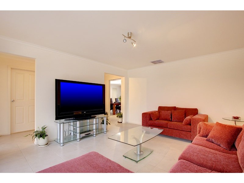 4 Wood Street, Parafield Gardens SA 5107