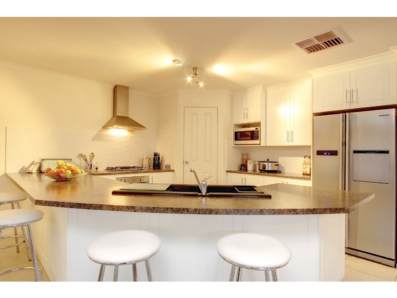 4 Wood Street, Parafield Gardens SA 5107