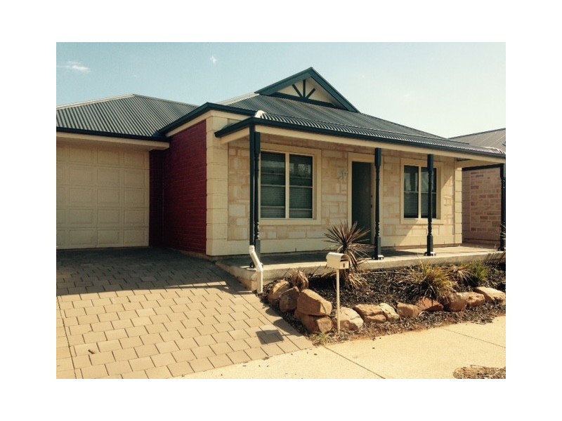 8 Adamson Street, Blakeview SA 5114