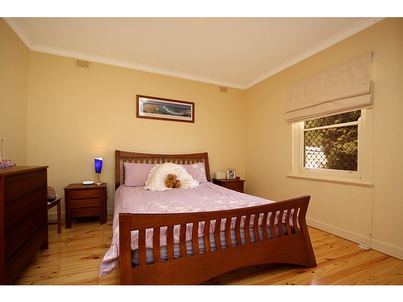 27 Queen Street, Smithfield SA 5114