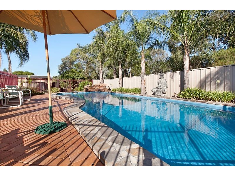 17 Linda Street, Shea-oak Log SA 5371