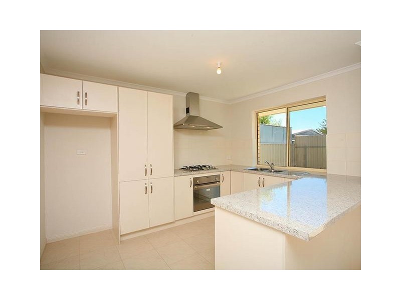 1/10 Rose Street, Smithfield SA 5114