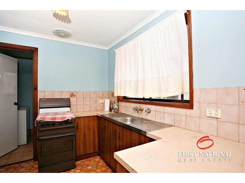 27 Wachtel Crescent, Burton SA 5110