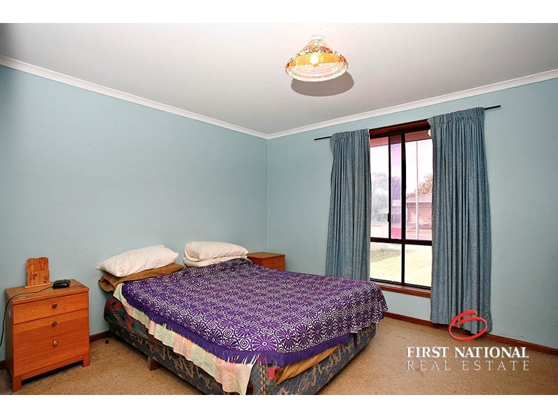 27 Wachtel Crescent, Burton SA 5110