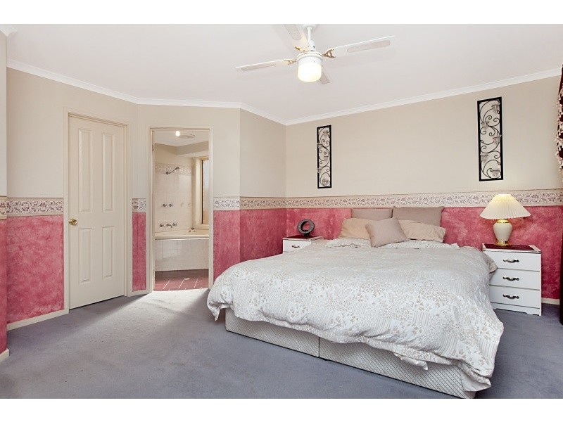 20 Trinity Drive, Evanston Park SA 5116