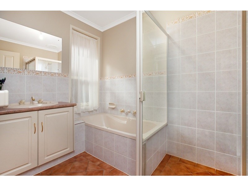 20 Trinity Drive, Evanston Park SA 5116