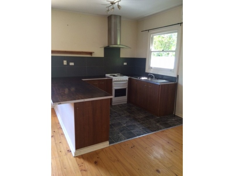 23 Railway Terrace, Kapunda SA 5373