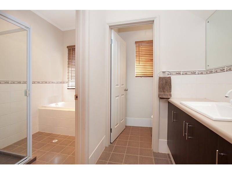 1 Swallow Drive, Hewett SA 5118