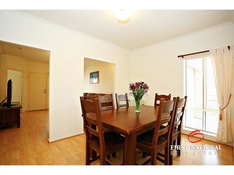 25 Thiele Crescent, Evanston Park SA 5116