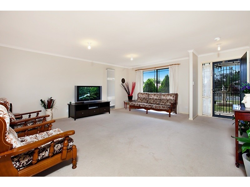 14 Toner Crescent, Evanston Park SA 5116