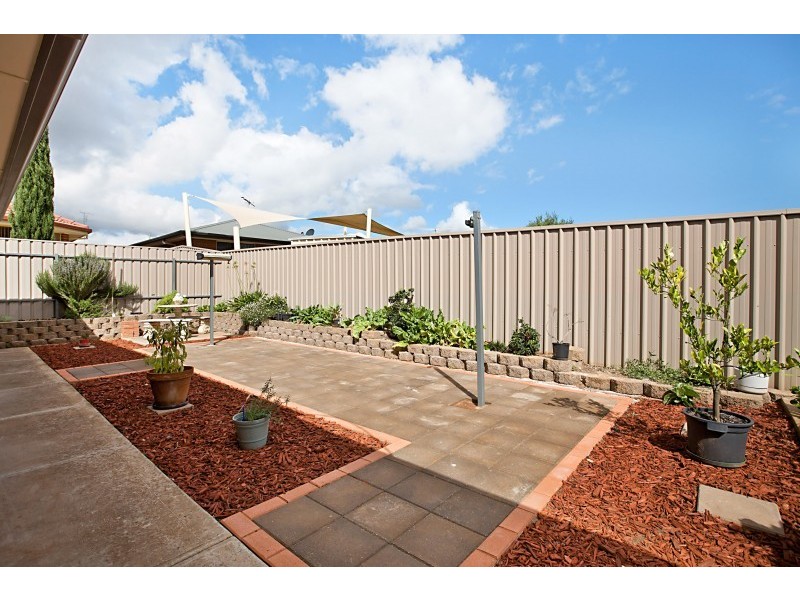 14 Toner Crescent, Evanston Park SA 5116