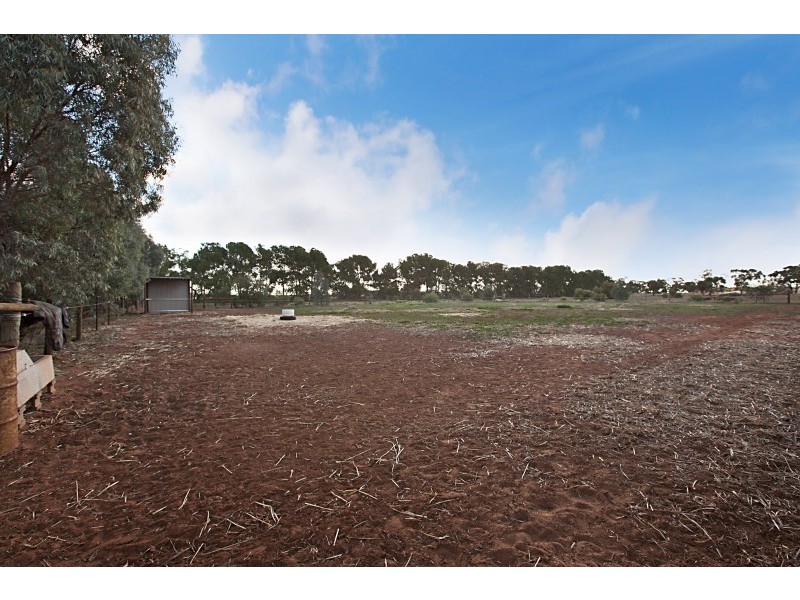 806 Murphys Crossing, Hamley Bridge SA 5401