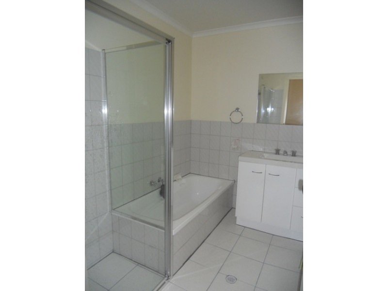 1/10 Holmes Street, Willaston SA 5118