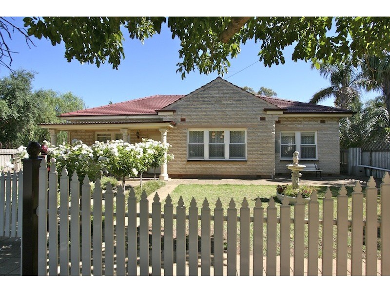 4 Ryde Street, Evanston SA 5116