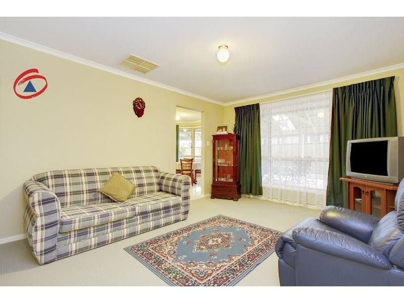 1 Earl Court, Andrews Farm SA 5114