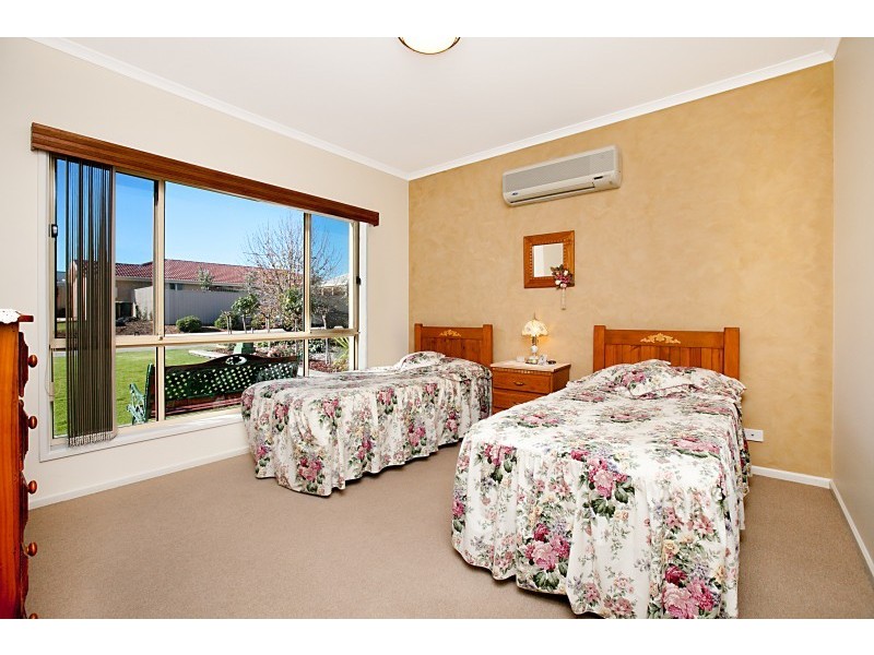 40 Thiele Crescent, Evanston Park SA 5116