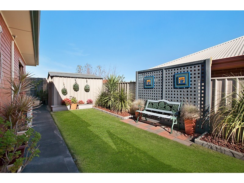 40 Thiele Crescent, Evanston Park SA 5116