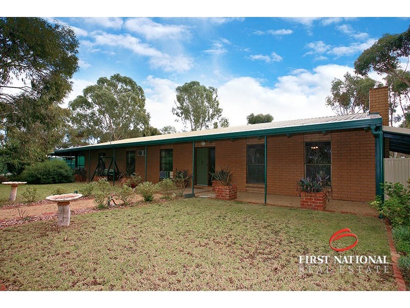 11 Ronda Avenue, Roseworthy SA 5371