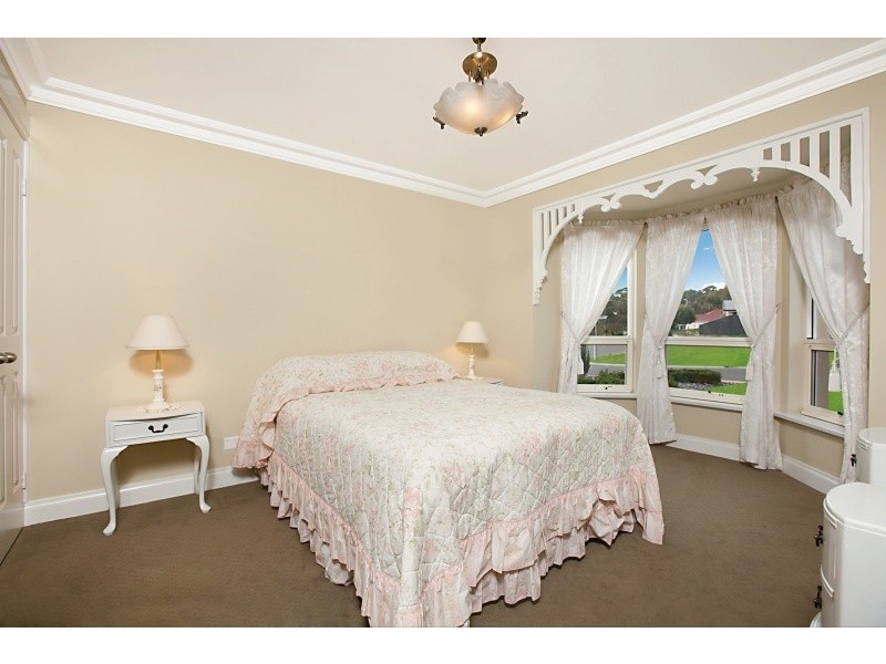 2 Gaston Court, Williamstown SA 5351