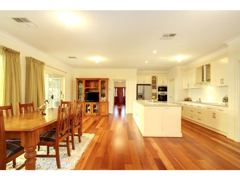 5 Glenfield Circuit, Angle Vale SA 5117
