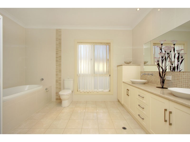 5 Glenfield Circuit, Angle Vale SA 5117