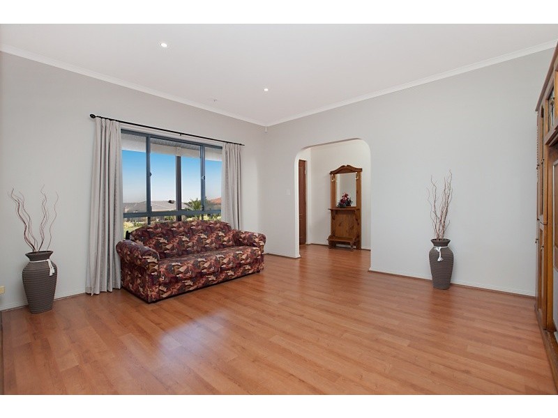 1 Swallow Drive, Hewett SA 5118