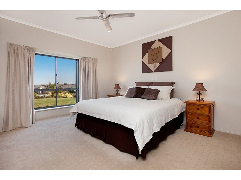 1 Swallow Drive, Hewett SA 5118