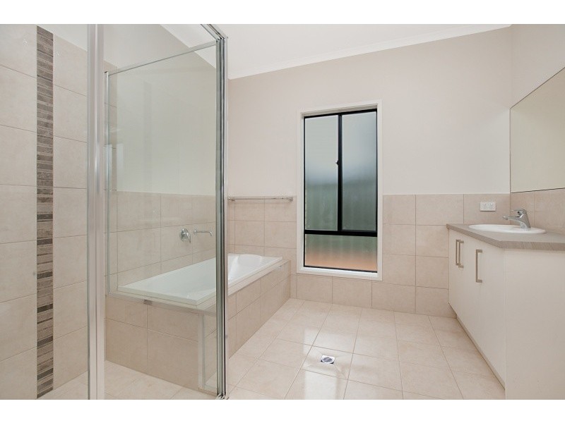 526C Main North Road, Evanston Park SA 5116