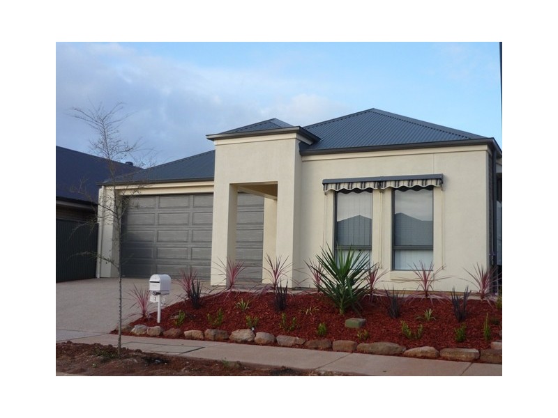 61 Swinden Crescent, Blakeview SA 5114