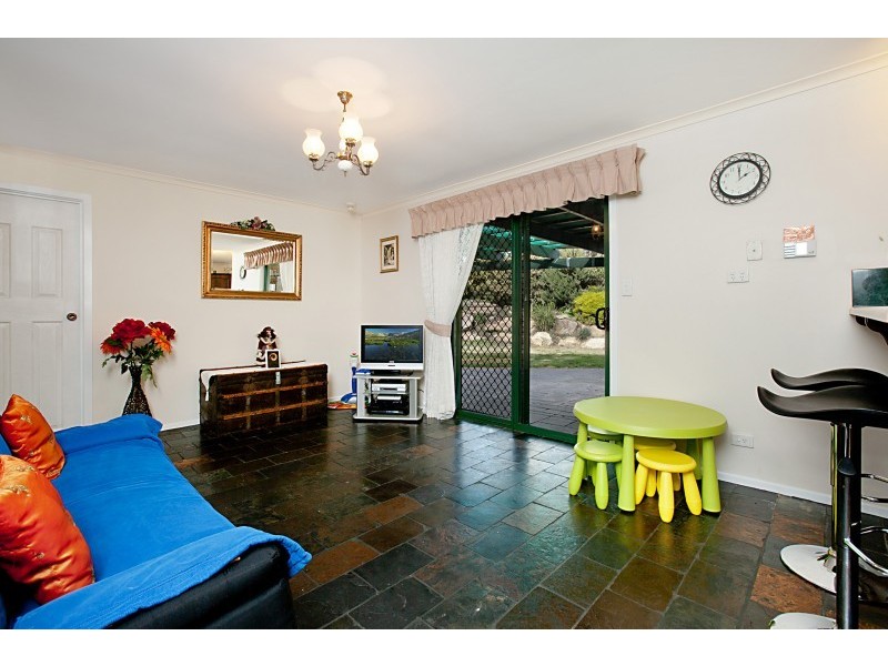 9 Robert Rankine Road, Williamstown SA 5351