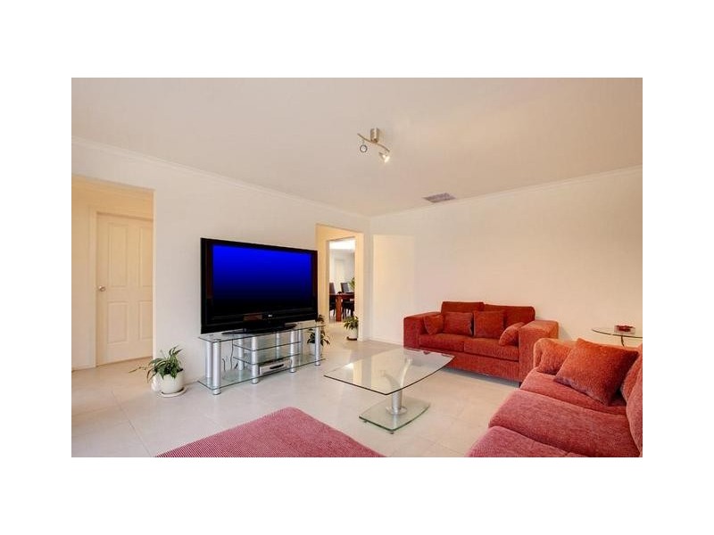 4 Wood Street, Parafield Gardens SA 5107