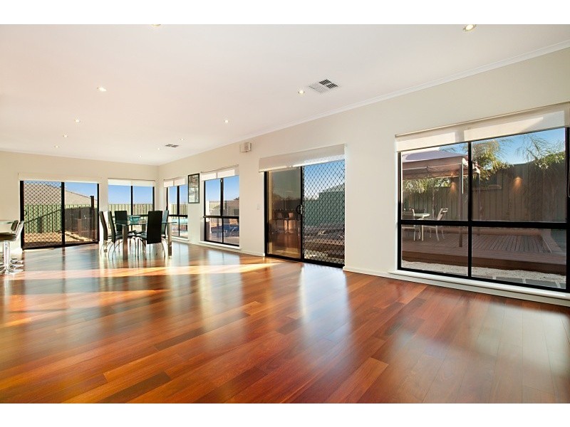 76 Osprey Parade, Hewett SA 5118